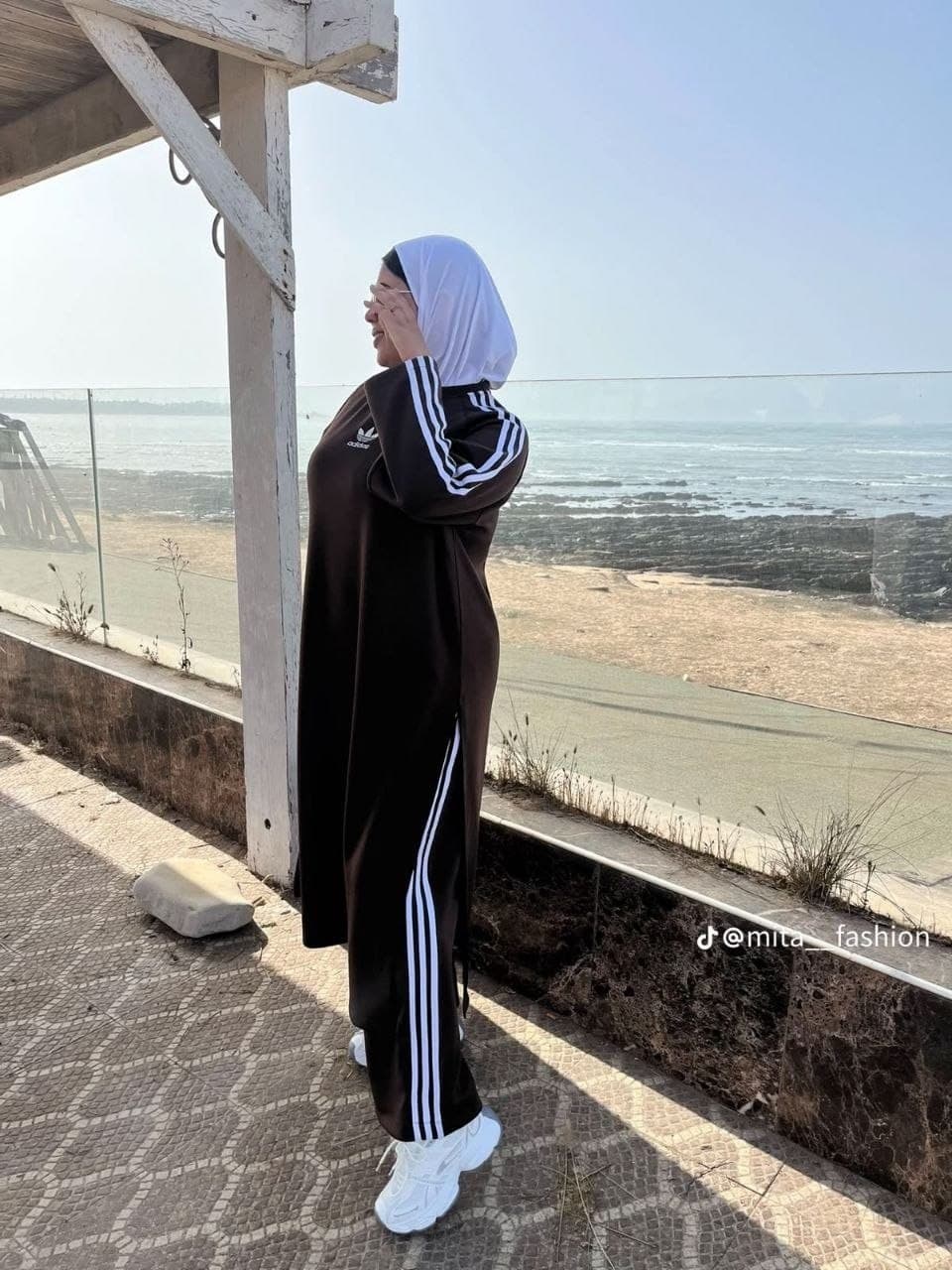 سورفيط طويلة 2 بياس (ثوب سكوبا)، فصالة طوب